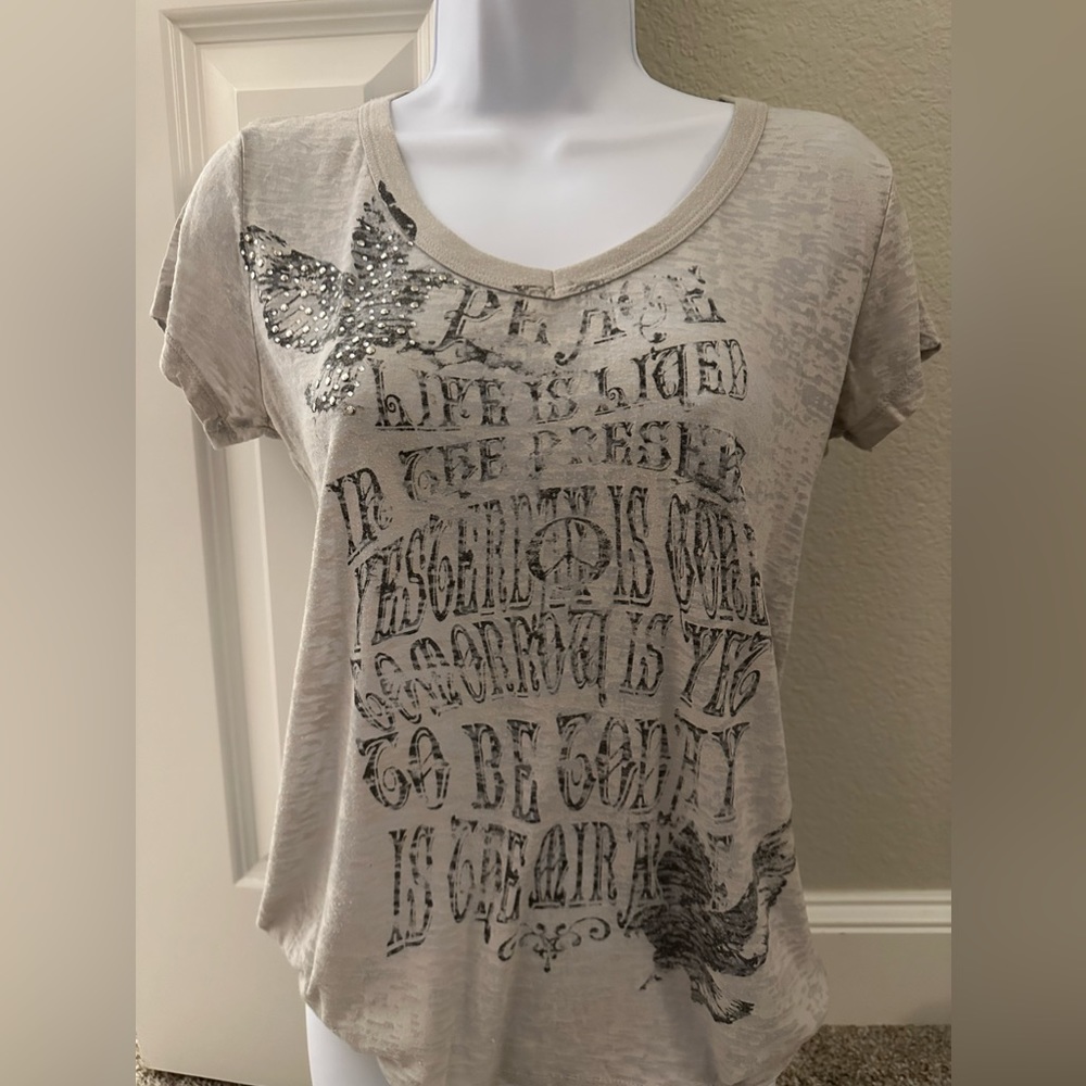 Unique American Age ladies large shirt